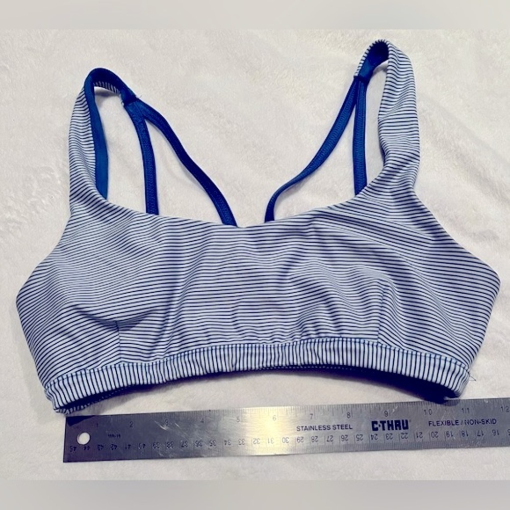 JoyLab Target Sz small Activewear performance sports bra Ocean Nautical Stripes